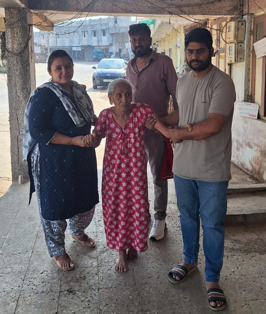 કપડવંજમાં મતદાન માટેની સેવાકાર્યની સુંદર કામગીરી