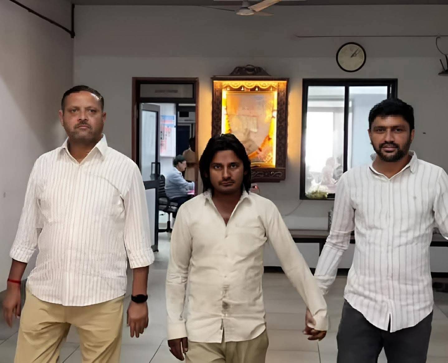 ઉમરેઠની પેટાચૂંટણી પહેલા આણંદ LCBનો મોટો ધડાકો