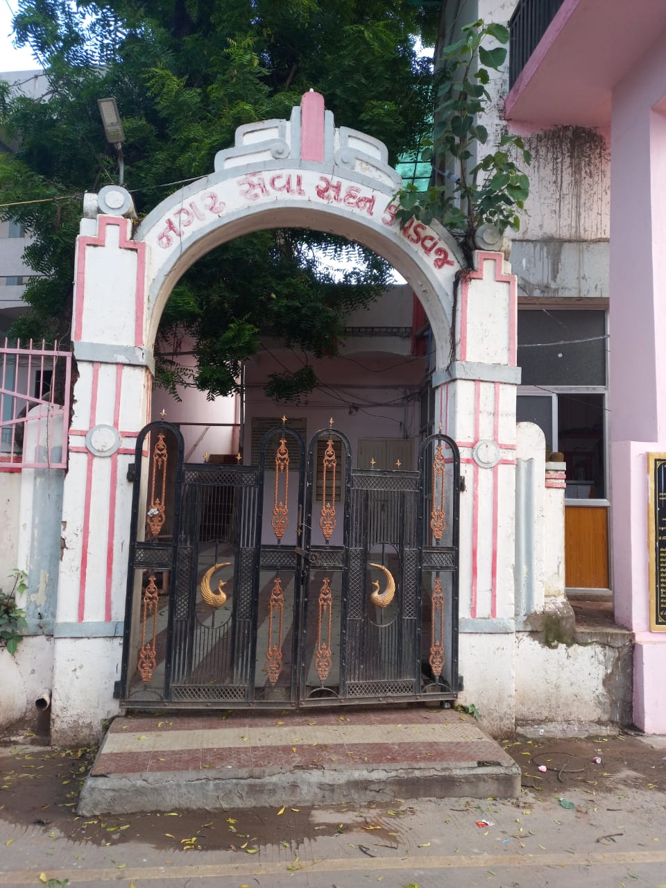 કપડવંજ નગરપાલિકા ચૂંટણીમાં બળવો: ભાજપમાં ટિકિટ કપાત બાદ અપક્ષોની ભરમાર, રાજકીય ભૂકંપના એંધાણ